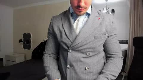 WilsonJules online show from November 2025 05:06:02 AM