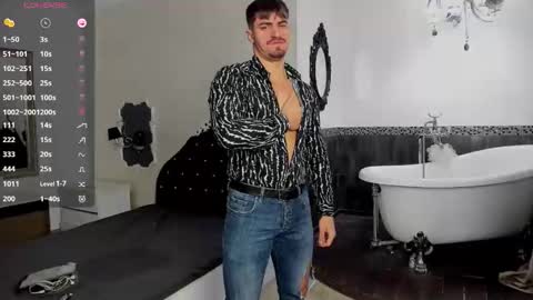 WilsonJules online show from November 2025 05:07:02 AM