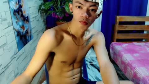 Snapshot of win_boy chatting on June 2026 05:16:02 AM win_boy online show from June 2026 05:16:02 AM