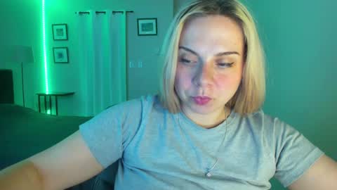 Winter Miracle online show from September 2025 09:05:01 PM