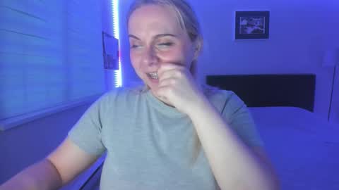 Winter Miracle online show from December 2025 04:01:02 PM