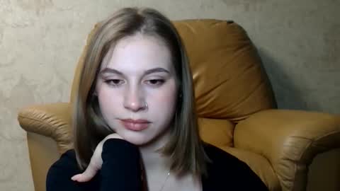 wira_witch online show from November 2025 02:09:02 PM