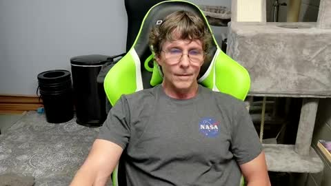 Snapshot of wirehead1970 chatting on September 2025 12:32:02 AM wirehead1970 online show from September 2025 12:32:02 AM