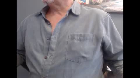 Snapshot of wisanonymousman chatting on October 2025 10:17:01 PM Wisa Randy online show from October 2025 10:17:01 PM