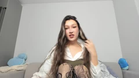 Snapshot of wiseenoughlamb chatting on May 2026 06:27:02 PM Asylai but you can call me Aila online show from May 2026 06:27:02 PM