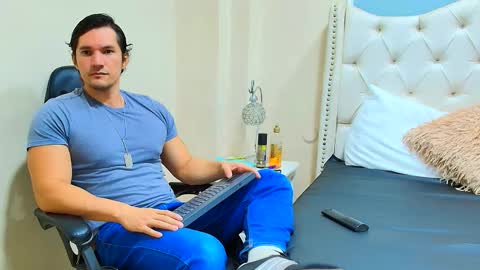 Wiston online show from January 2026 12:43:02 PM