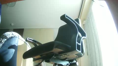 wixer1970 online show from February 2025 01:17:02 PM