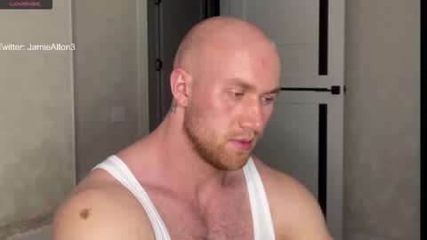 Wlademar online show from November 2025 08:00:01 PM