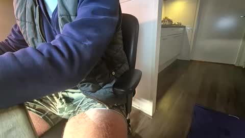 wnhz27 online show from September 2025 10:55:02 PM