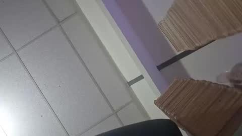 wnhz27 online show from February 2026 02:53:01 AM