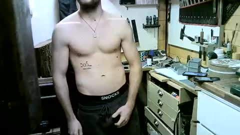 wolf021221 online show from November 2025 04:56:01 PM