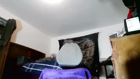 wolfman79 online show from October 2025 10:38:02 AM