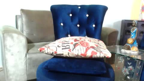 Snapshot of wonderfullight chatting on December 2024 02:57:01 PM SHENIEL RODRIGUEZ online show from December 2024 02:57:01 PM