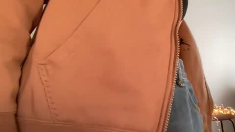 Snapshot of wonderland_stia chatting on March 2025 03:16:02 PM Stia online show from March 2025 03:16:02 PM