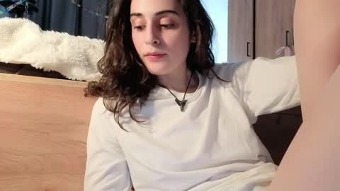 Snapshot of wonderland_stia chatting on February 2026 12:12:01 PM Stia online show from February 2026 12:12:01 PM