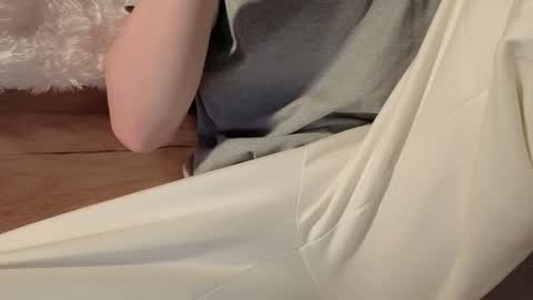 Snapshot of wonderland_stia chatting on February 2026 12:45:01 PM Stia online show from February 2026 12:45:01 PM