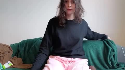 Snapshot of wonderland_stia chatting on March 2026 01:37:01 PM Stia online show from March 2026 01:37:01 PM