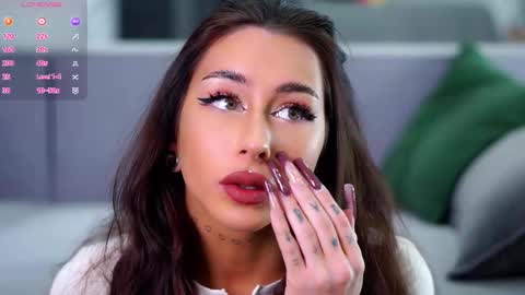 Snapshot of wonthityouback chatting on February 2026 01:18:01 PM Maria online show from February 2026 01:18:01 PM