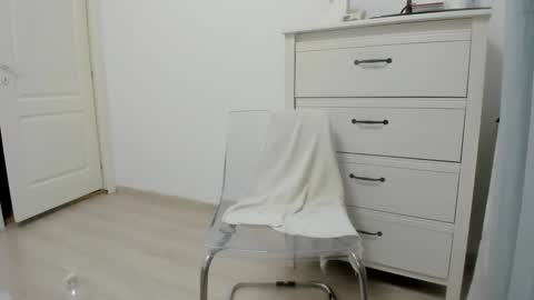 Wolfie online show from November 2025 12:09:02 AM