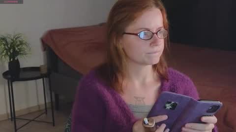 Rebecy online show from October 2025 02:12:02 PM