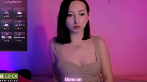 Sue online show from November 2025 05:17:01 PM