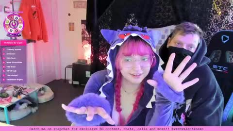Snapshot of wrenvalentine chatting on May 2026 12:27:01 AM Wren Valentine online show from May 2026 12:27:01 AM