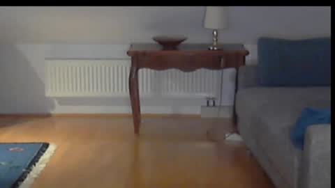 Wuki online show from September 2025 08:45:02 PM