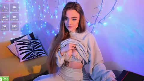 Sonya online show from February 2025 11:19:02 PM