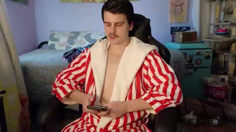 Wyatt online show from October 2025 06:59:01 PM