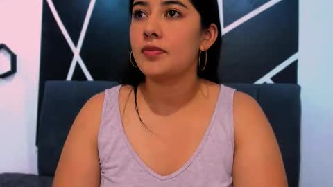 Adeline online show from November 2025 10:54:01 PM