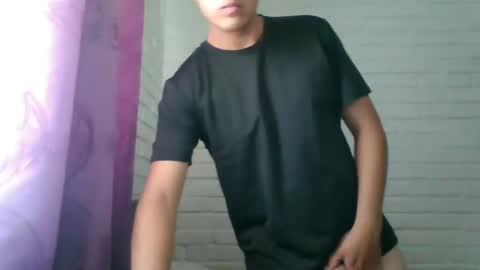 x_andrescam online show from February 2025 07:04:02 PM