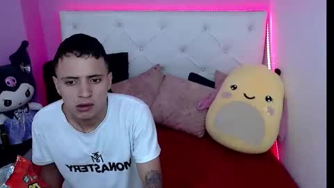 x_kikke_x online show from October 2025 01:08:02 PM