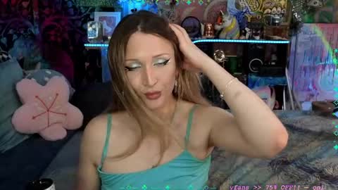Snapshot of xaevynne chatting on May 2026 03:26:02 AM Xaevynne Sometimes Milla Milla The Cute as a Buttom Brunette online show from May 2026 03:26:02 AM