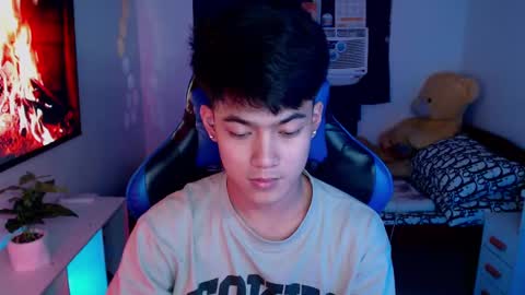 Prince Aldrian  online show from February 2025 07:56:01 AM