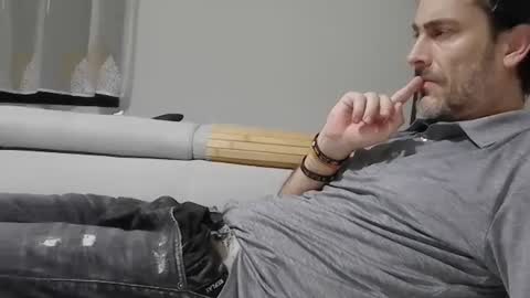 Snapshot of xalegarmax chatting on October 2025 10:33:02 PM xalegarmax online show from October 2025 10:33:02 PM