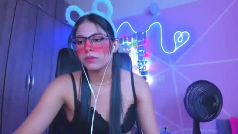 XALLYSONX online show from February 2025 02:35:02 PM