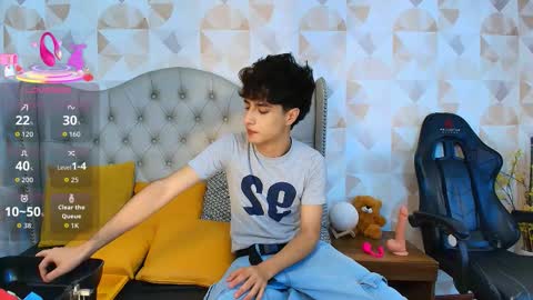 Snapshot of xam_collen chatting on October 2025 02:40:01 PM xam_collen online show from October 2025 02:40:01 PM