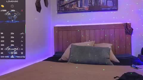 Snapshot of xander_card chatting on September 2025 11:04:01 PM Xander Cardona online show from September 2025 11:04:01 PM