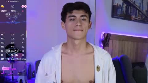 Snapshot of xander_card chatting on September 2025 11:10:02 AM Xander Cardona online show from September 2025 11:10:02 AM