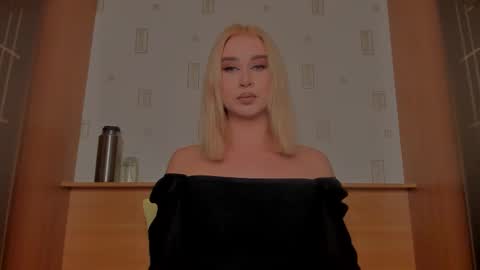 xander_novak online show from February 2026 12:01:01 PM