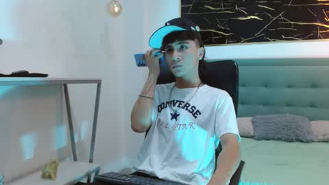 xandergrey8 online show from January 2026 07:17:02 PM