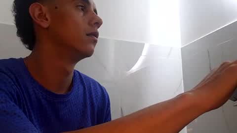 Andres online show from February 2025 04:00:02 AM