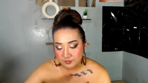 Snapshot of xasianempressx chatting on July 2026 06:13:02 PM Nira NOT INTO CHEAP GUYS online show from July 2026 06:13:02 PM