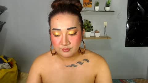 Snapshot of xasianempressx chatting on July 2026 06:12:01 PM Nira NOT INTO CHEAP GUYS online show from July 2026 06:12:01 PM
