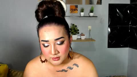 Snapshot of xasianempressx chatting on July 2026 06:44:01 PM Nira NOT INTO CHEAP GUYS online show from July 2026 06:44:01 PM