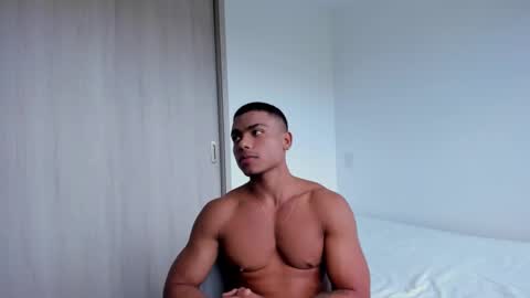 Xavier online show from January 2025 10:12:02 PM