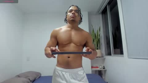 Xavier online show from November 2025 03:38:02 AM