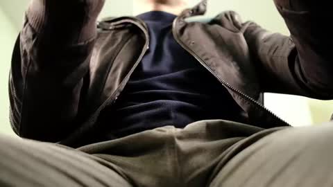 xavierloyd3 online show from October 2025 11:50:01 PM