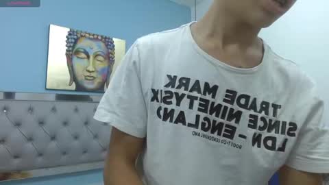 xavii_18_ online show from January 2025 06:35:01 PM