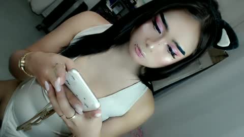 Snapshot of xchinita_kyanggx chatting on June 2026 07:02:01 PM kianna online show from June 2026 07:02:01 PM